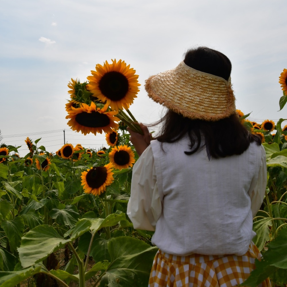 Zara Frayed straw hat